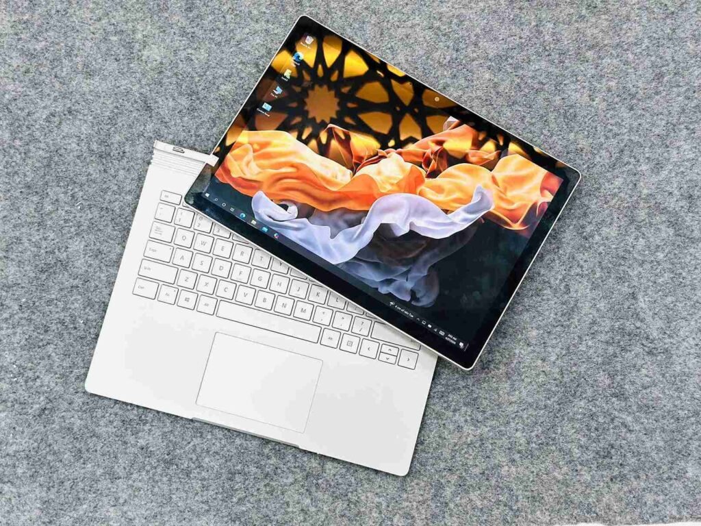 SURFACE BOOK I5 6TH 8/256 14'' (DETACHABLE)