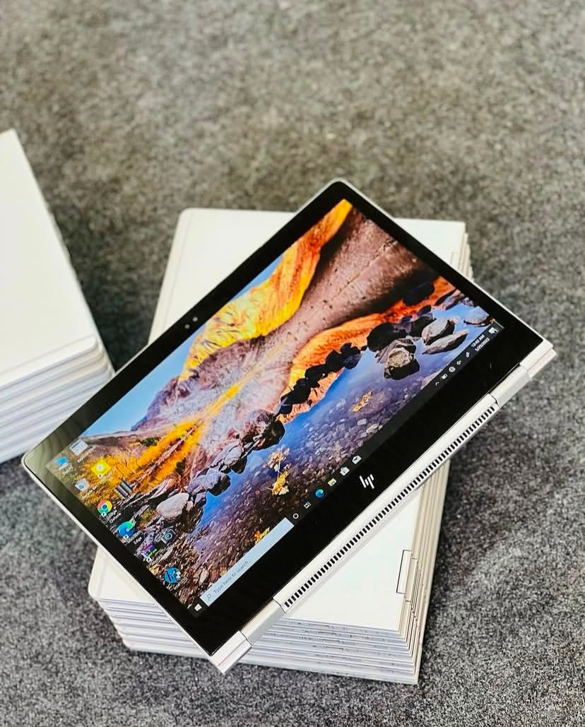 HP X360 1030 G2 I5 7TH 8/256 113' TACTILE – Image 2